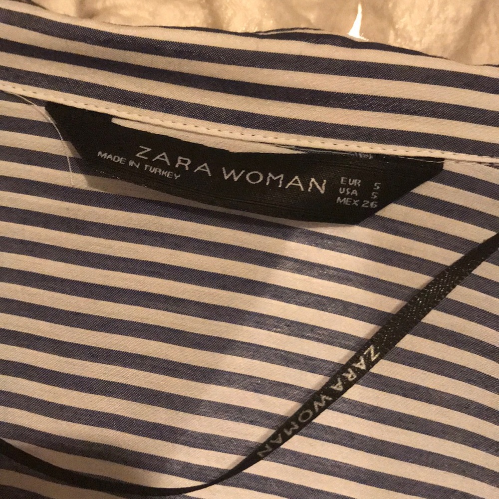Zara button down - Picture 3 of 3
